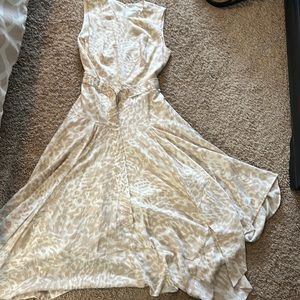 Lightweight tan cheetah print dress Calvin Klein size 2